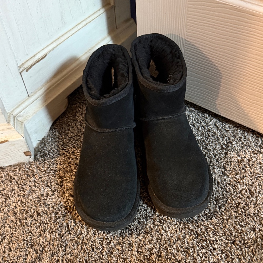 Koolaburra Black Boots
